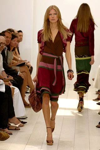 Look 16